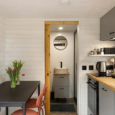 Tiny House Nr 6 بيت للعطل شيلووسي